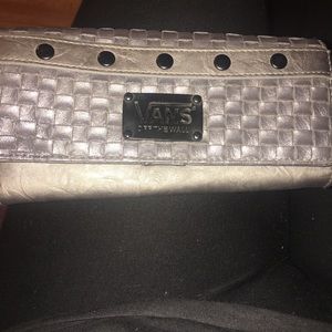 Vans off the wall wallet